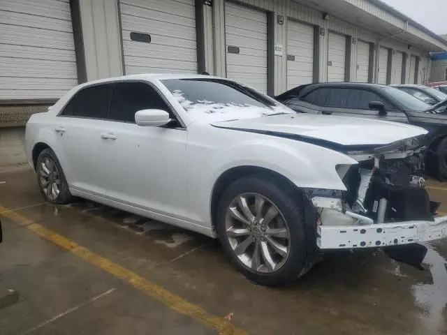 2016 CHRYSLER 300 LIMITED