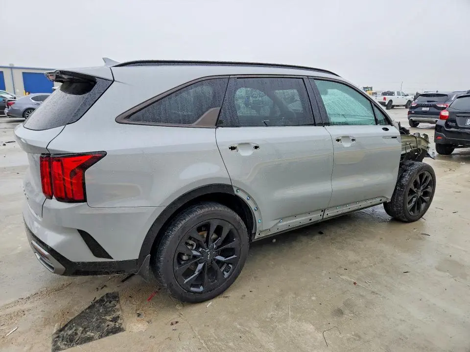 2022 KIA SORENTO SX  