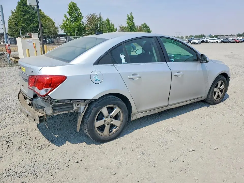 2012 CHEVROLET CRUZE LT  