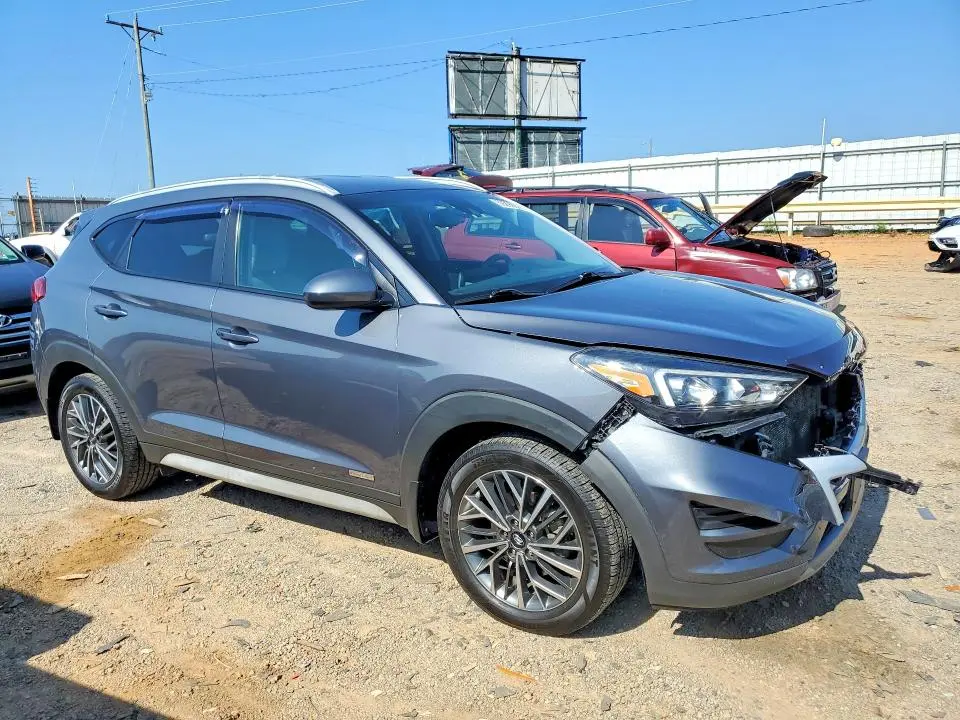 2019 HYUNDAI TUCSON SEL  
