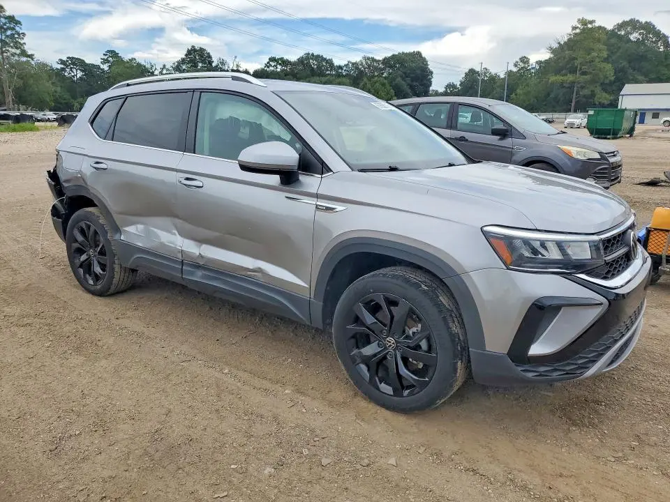 2022 VOLKSWAGEN TAOS SE IQ DRIVE  