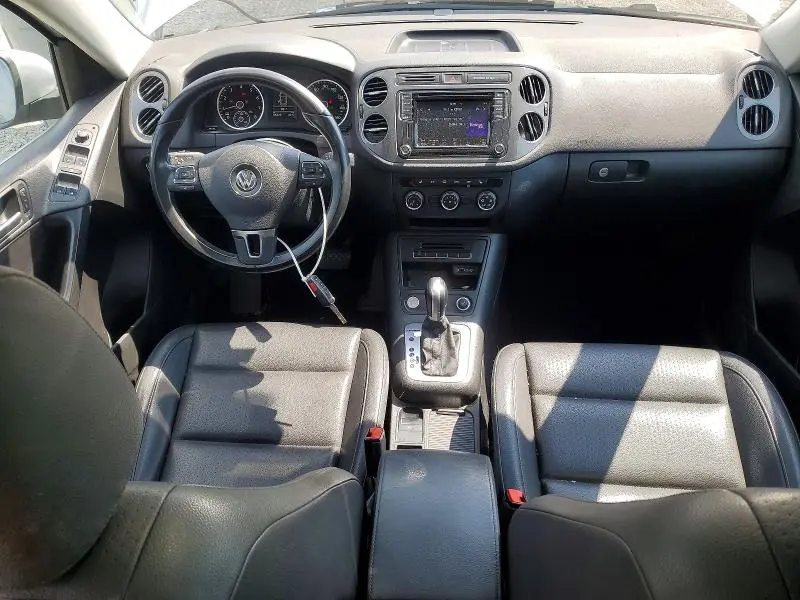 2017 VOLKSWAGEN TIGUAN WOLFSBURG  