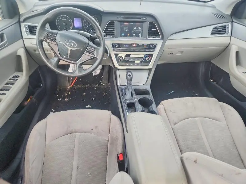 2017 HYUNDAI SONATA SE  