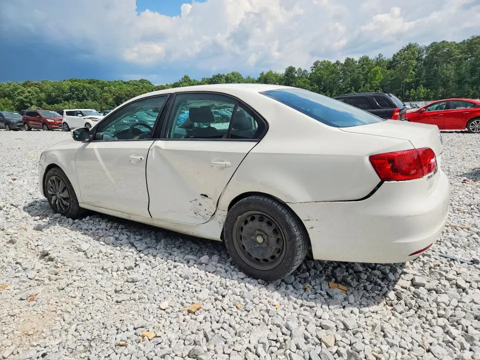 2012 VOLKSWAGEN JETTA SE  