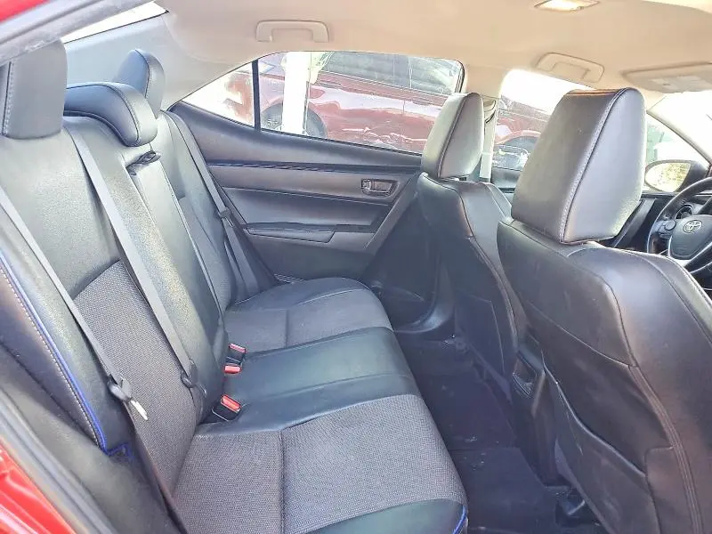 2018 TOYOTA COROLLA SE  