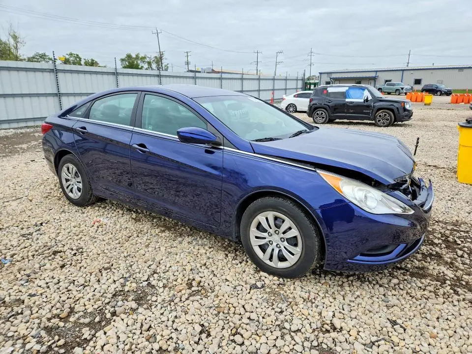 2012 HYUNDAI SONATA GLS  