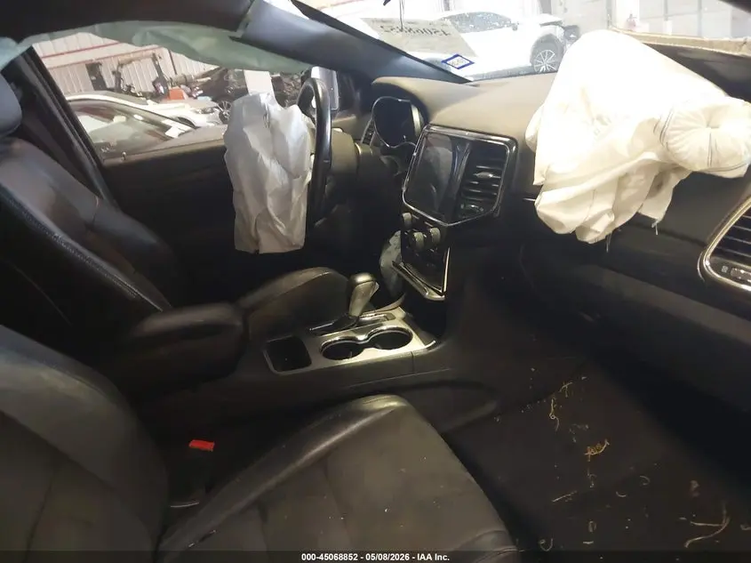 2021 JEEP GRAND CHEROKEE LAREDO X 4X4