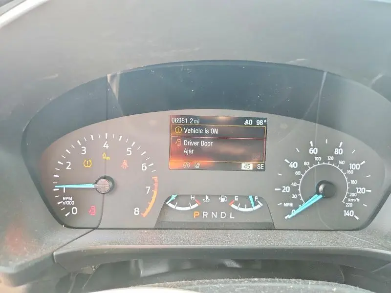 2021 FORD ESCAPE SE  