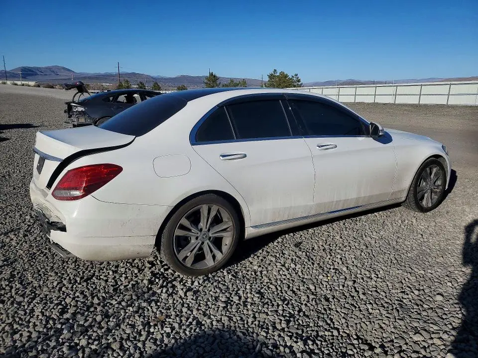 2018 MERCEDES-BENZ C 300  