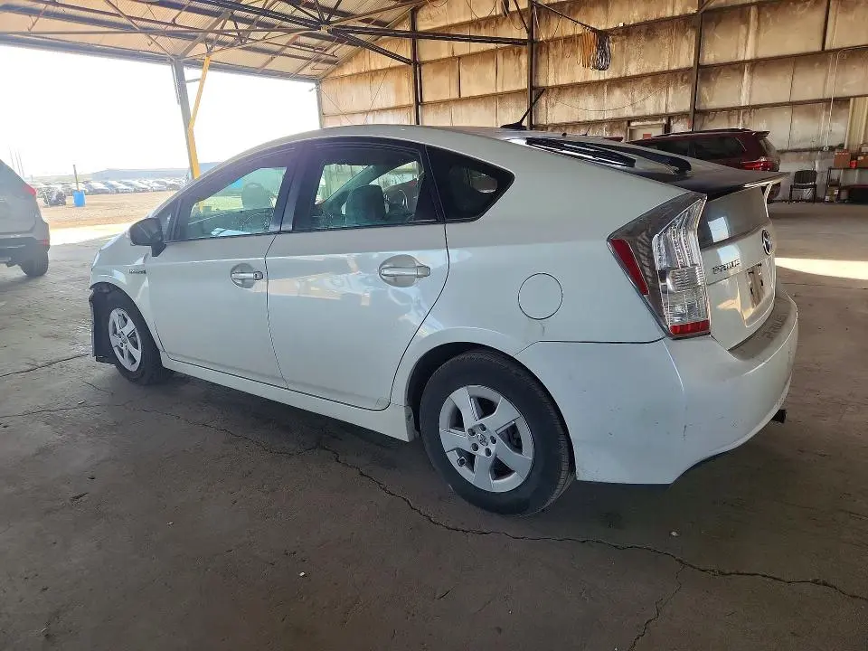 2011 TOYOTA PRIUS TWO  