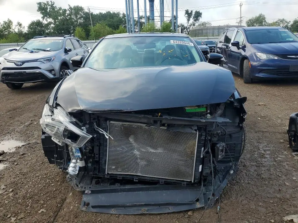 2017 NISSAN MAXIMA PLATINUM  