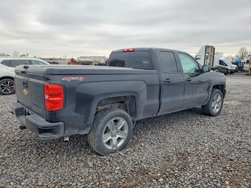 2017 CHEVROLET SILVERADO K1500 CUSTOM  