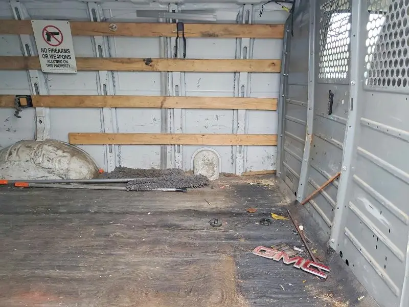 2017 GMC SAVANA G2500  