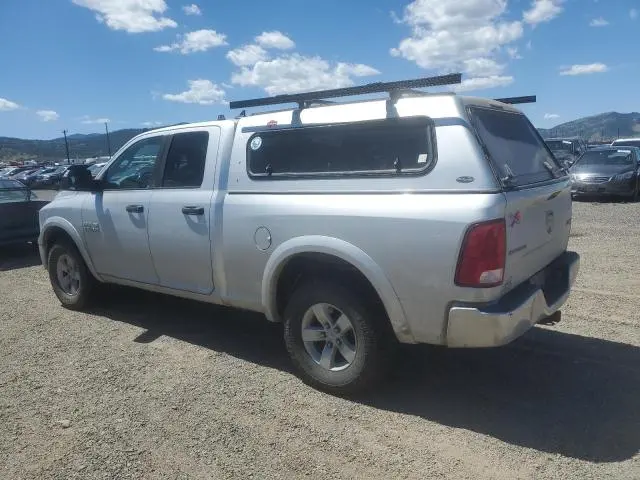 2016 RAM 1500 SLT  