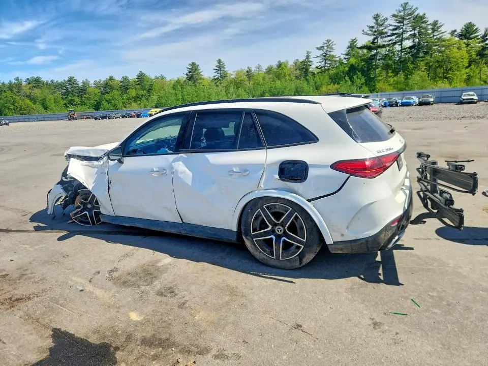 2025 MERCEDES-BENZ GLC 350E  
