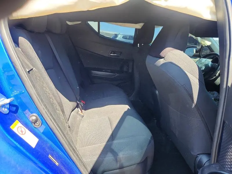 2018 TOYOTA C-HR XLE PREMIUM  