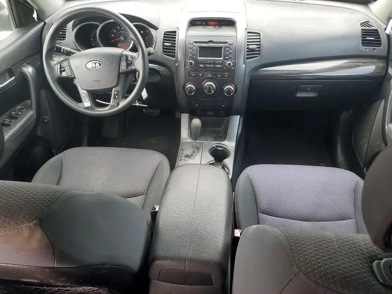 2011 KIA SORENTO LX  