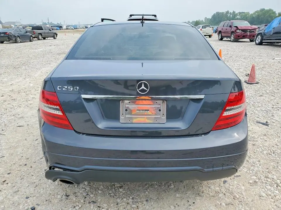 2014 MERCEDES-BENZ C 250  