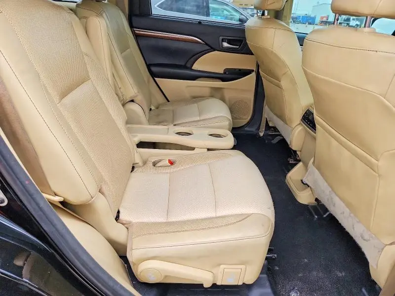 2018 TOYOTA HIGHLANDER LIMITED PLATINUM  