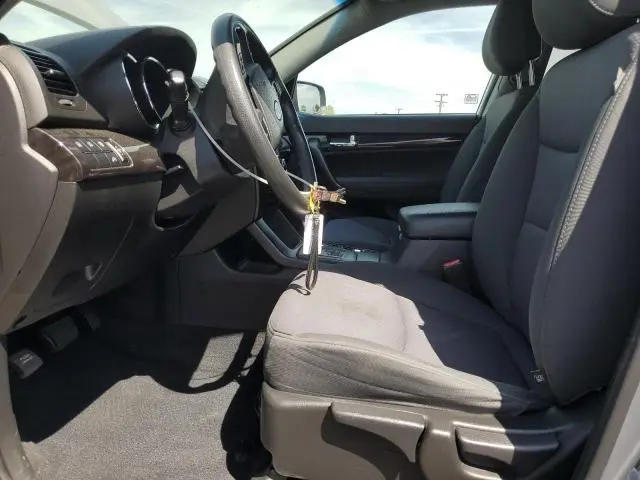 2012 KIA SORENTO BASE  