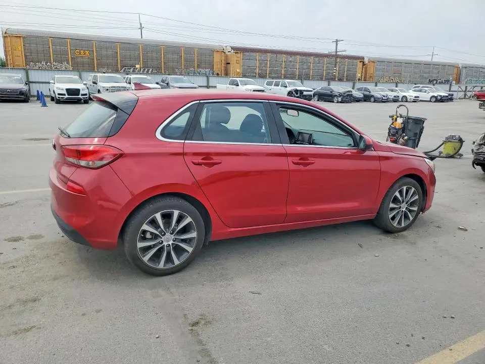 2018 HYUNDAI ELANTRA GT BASE  
