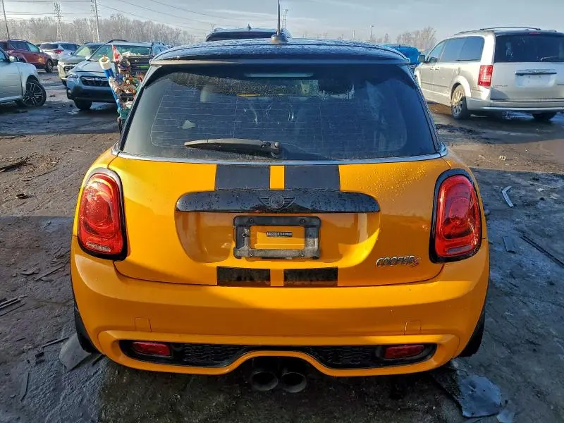2015 MINI COOPER S  