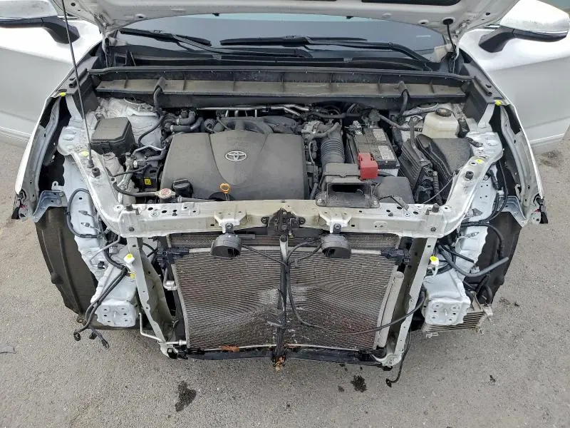 2022 TOYOTA HIGHLANDER L  