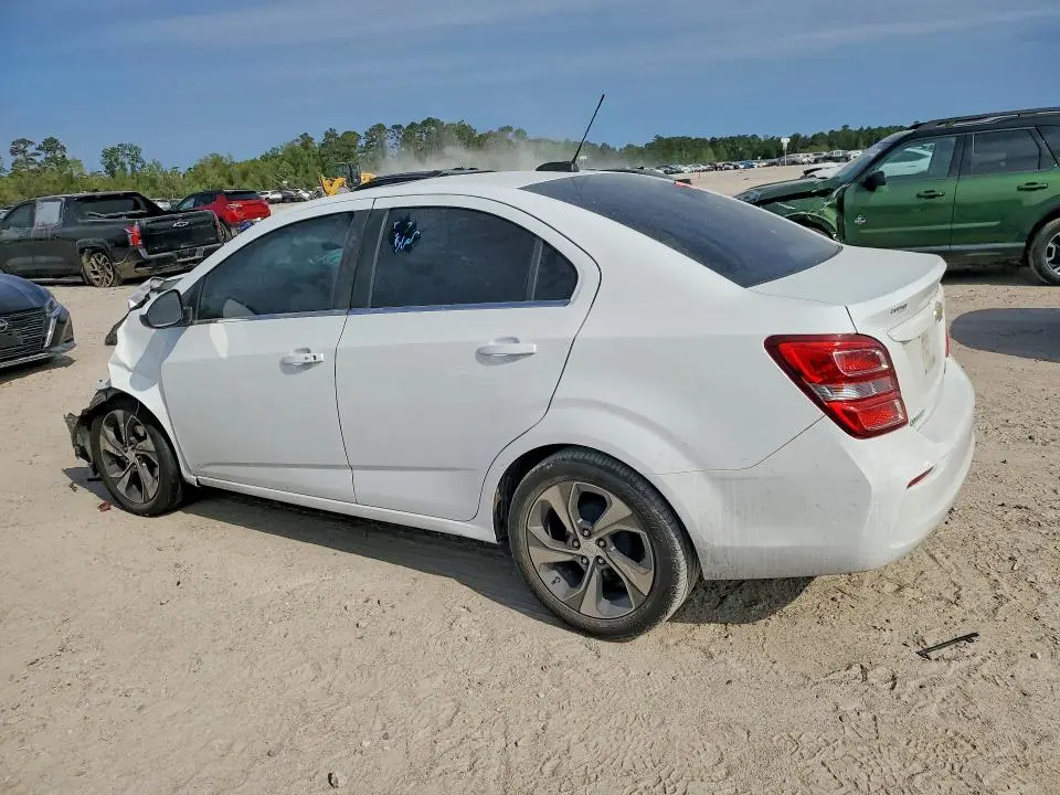 2020 CHEVROLET SONIC PREMIER  