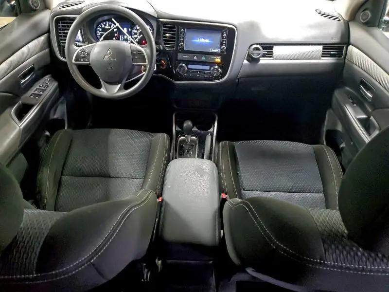 2018 MITSUBISHI OUTLANDER ES  