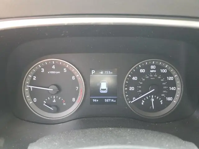 2019 HYUNDAI TUCSON SE  