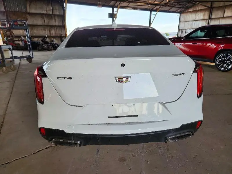 2021 CADILLAC CT4 LUXURY  