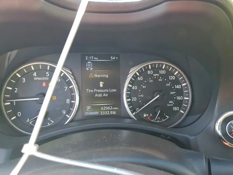 2018 INFINITI Q50 LUXE  