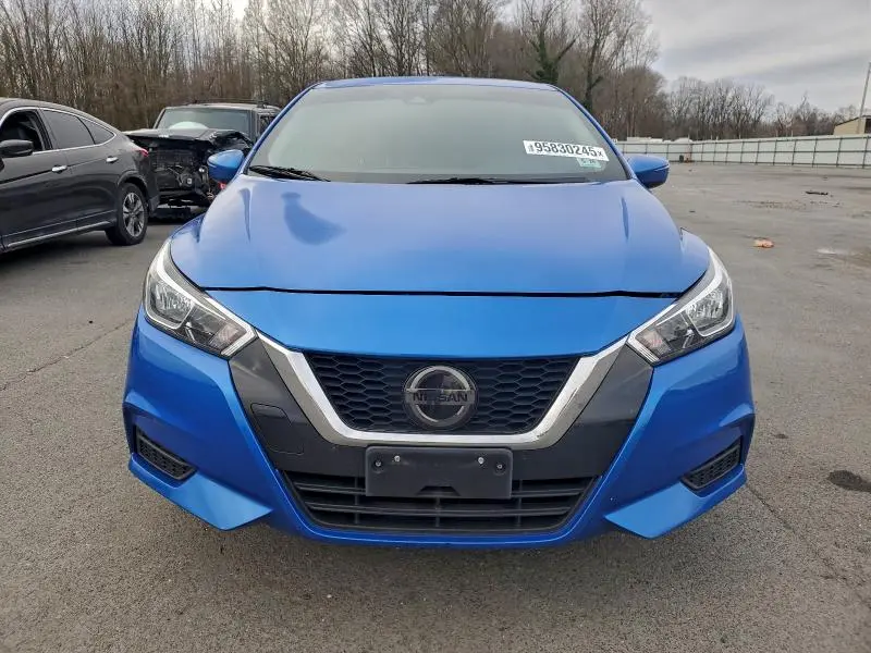 2021 NISSAN VERSA SV  