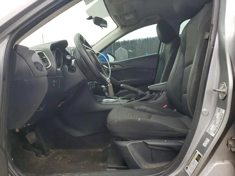 2015 MAZDA 3 TOURING  