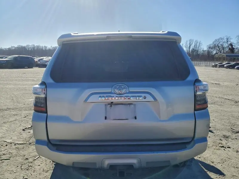 2016 TOYOTA 4RUNNER SR5  