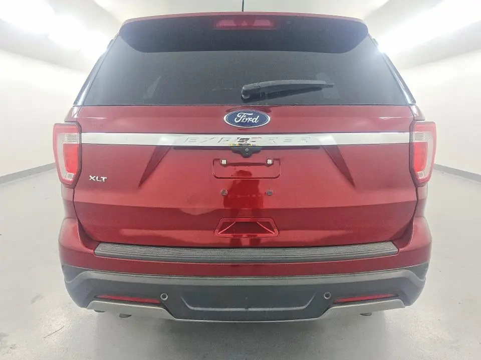 2019 FORD EXPLORER XLT  