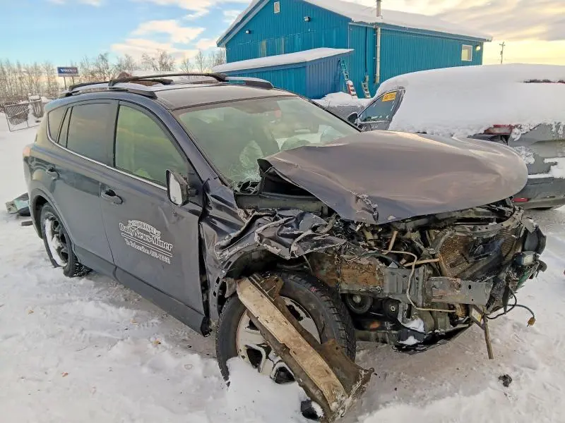 2016 TOYOTA RAV4 LE  