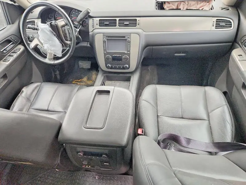 2013 CHEVROLET AVALANCHE LT  