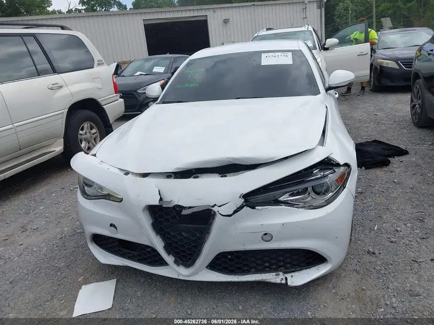 2019 ALFA ROMEO GIULIA RWD