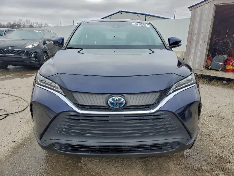 2021 TOYOTA VENZA LE  