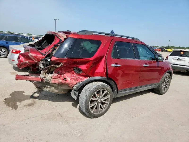 2015 FORD EXPLORER XLT  