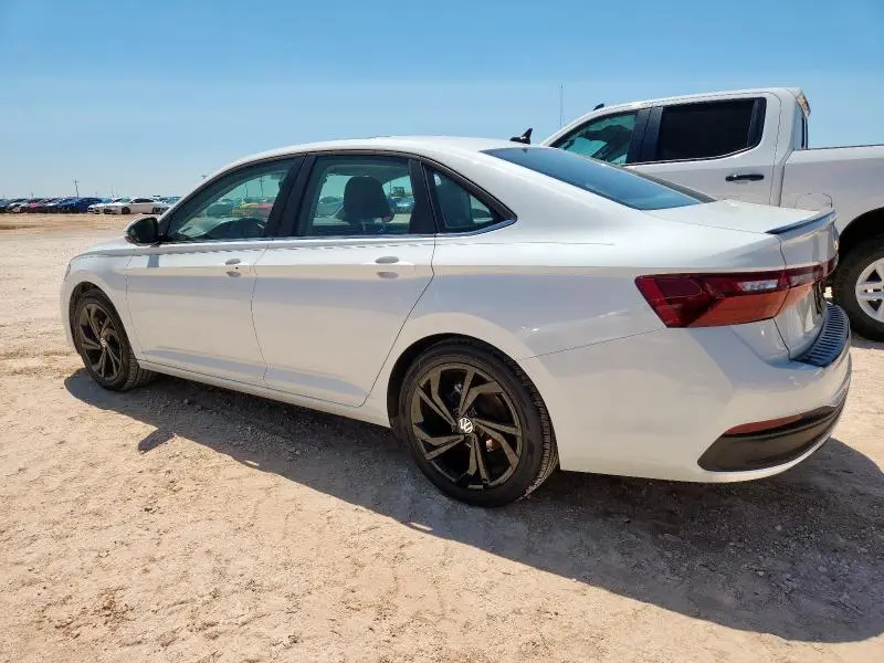 2025 VOLKSWAGEN JETTA SE  
