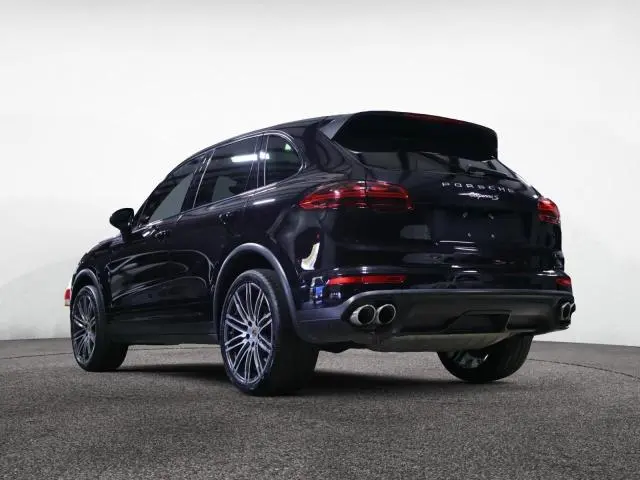 2018 PORSCHE CAYENNE S  