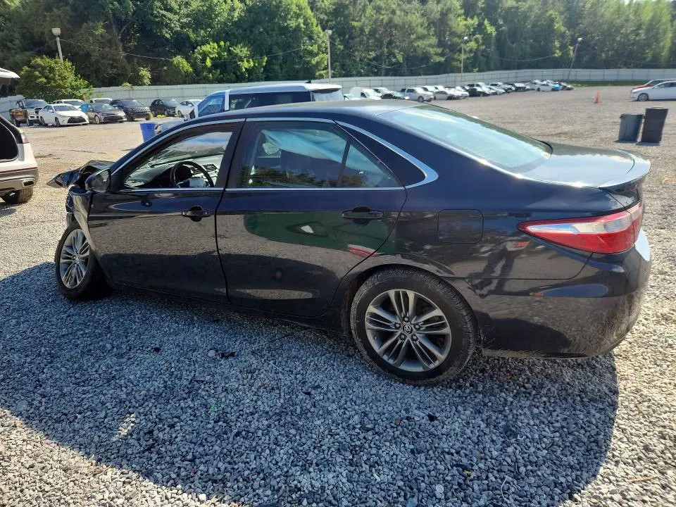 2017 TOYOTA CAMRY SE  
