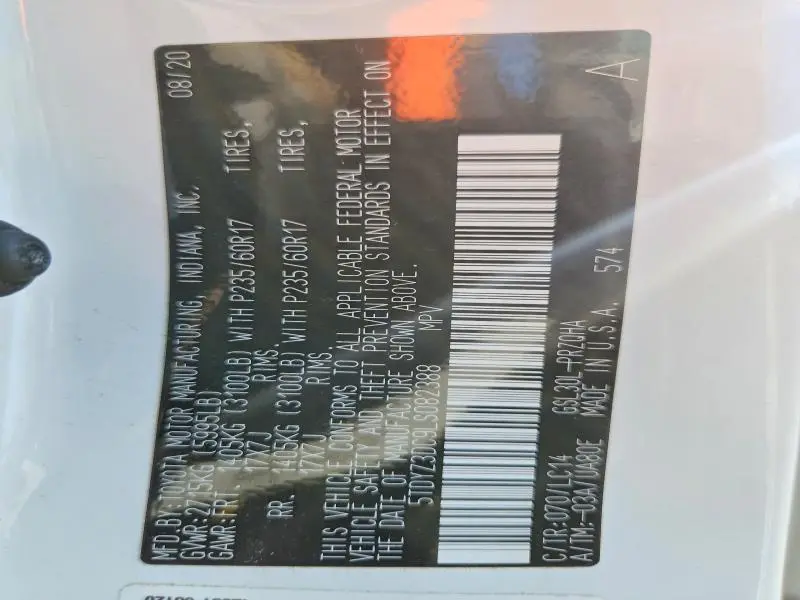 2020 TOYOTA SIENNA XLE PREMIUM 8-PASSENGER  