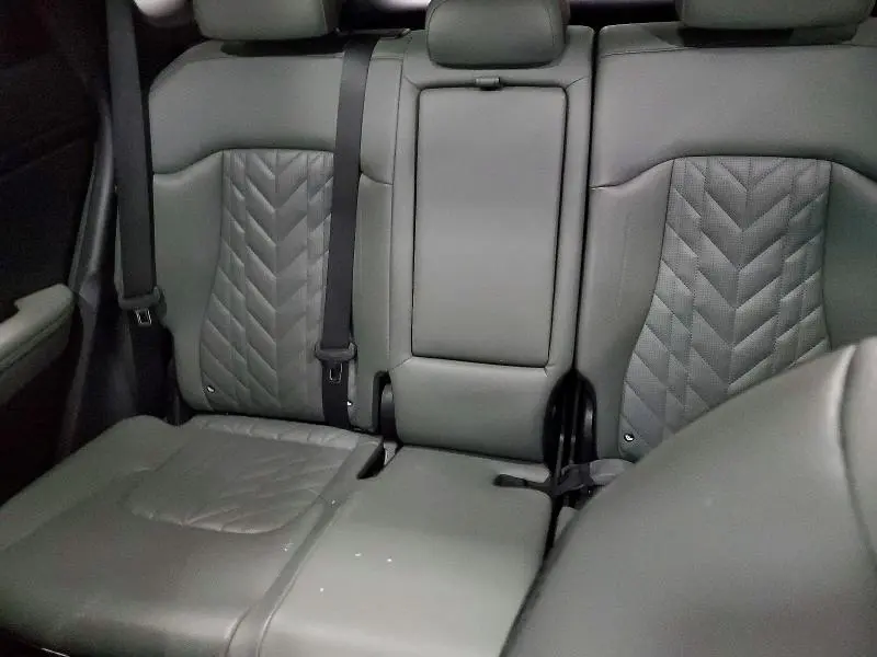 2023 KIA SPORTAGE X LINE  