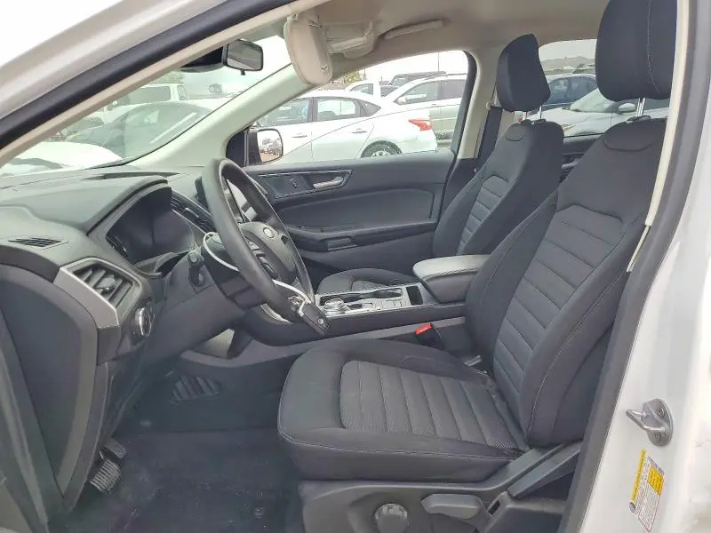 2023 FORD EDGE SE  