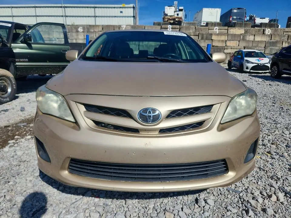 2011 TOYOTA COROLLA LE  