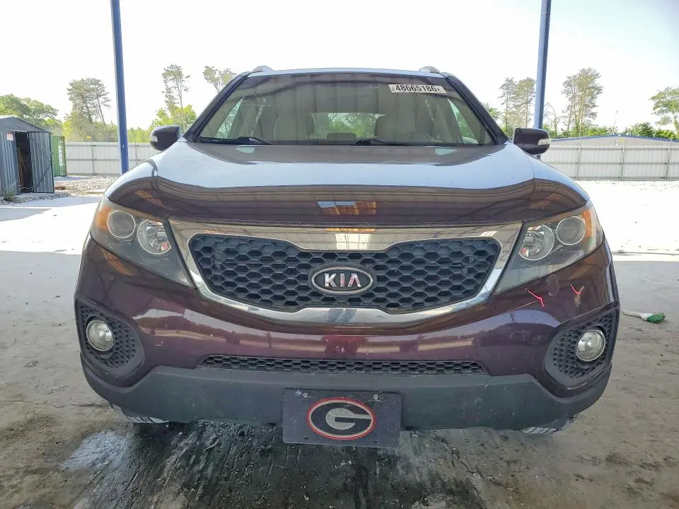 2013 KIA SORENTO LX  