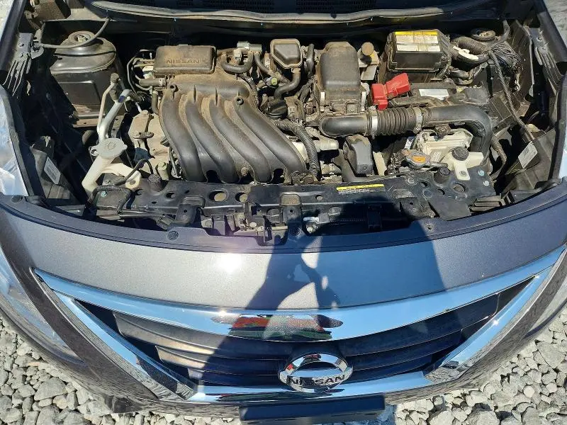 2018 NISSAN VERSA SV  
